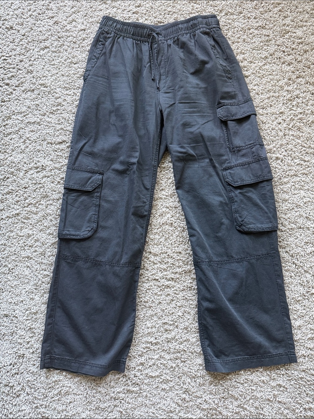 Old Navy Chacoal Gray Cargo Pants